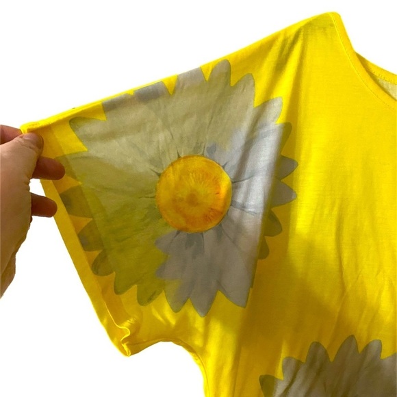 MissLook Top, Floral, short sleeve tee, Daisy, Sz XL, 1X, Garden girl, Comfy - Picture 5 of 10